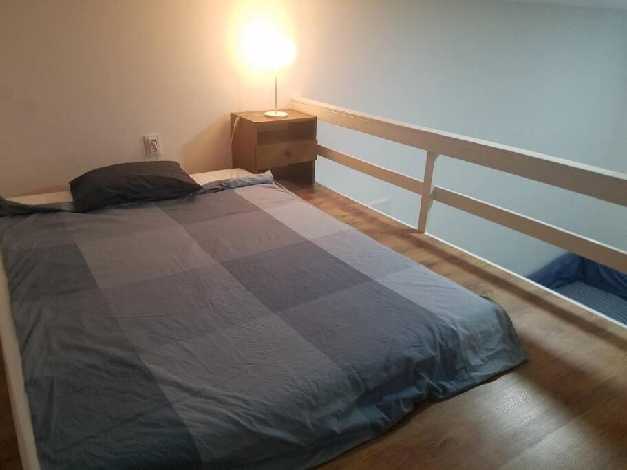 Big Cozy - Skyfall Apartment 3 Bdrm 6 Beds 1&Half Baths Budapest Bagian luar foto